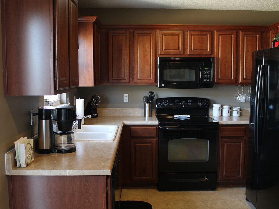 1st image of 4429 N 106th St