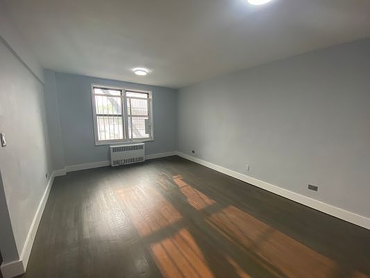 1st image of 4720 40th St APT 3G