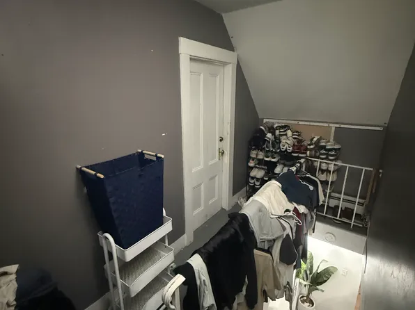 509 Medford St APT 1, Somerville, MA 02145