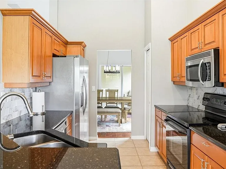 5615 Sherborn Dr #201 — Photo 5