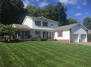 43 Blossom Ct, Mercer, PA 16137