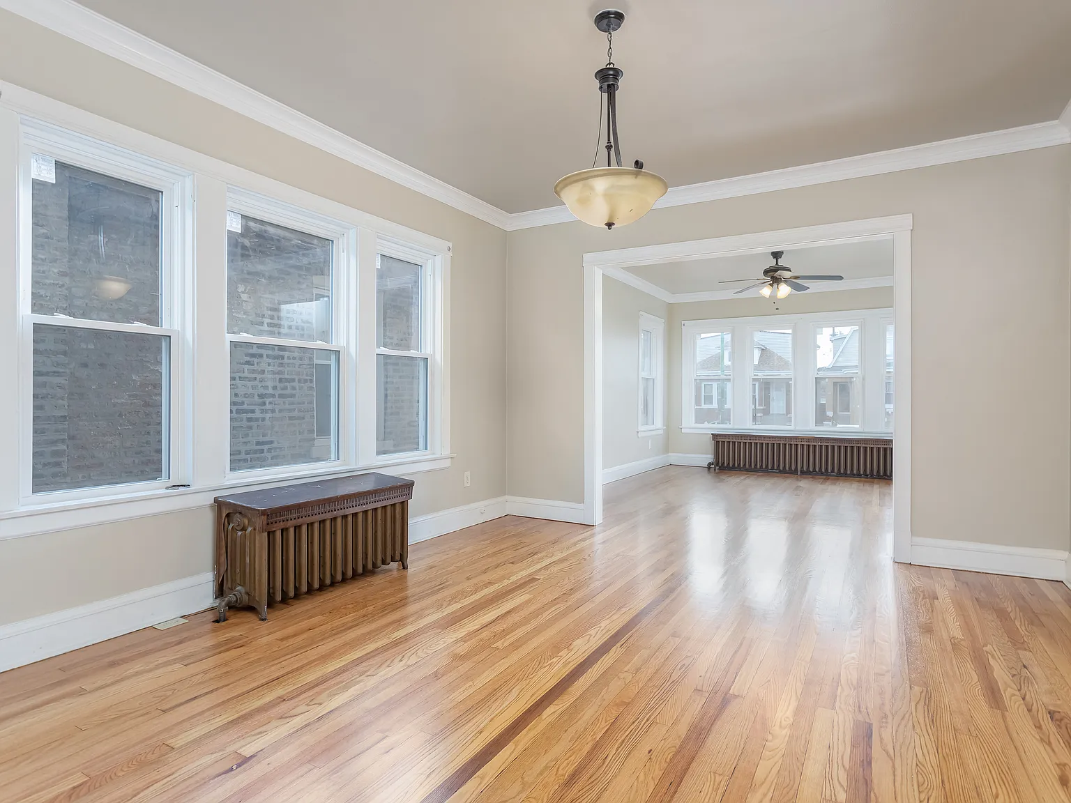 2 bed, 1200 sqft, $1,825 — Photo 3