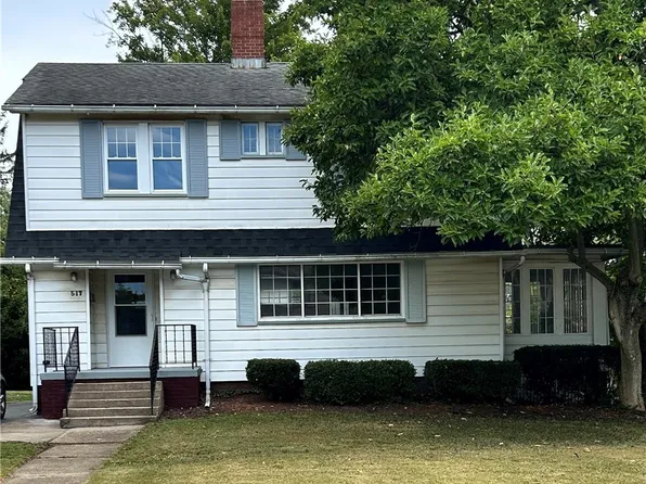 517 Oak Knoll Ave SE, Warren, OH 44483