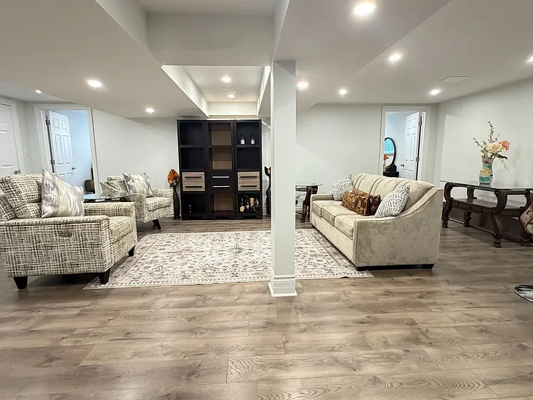 1498 Indian Rd #LOWER — Photo 5