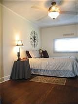 Master w/original hardwoods