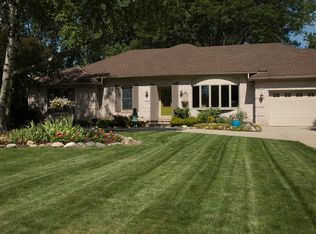 22823 Penton Rise Ct, Novi, MI 48375