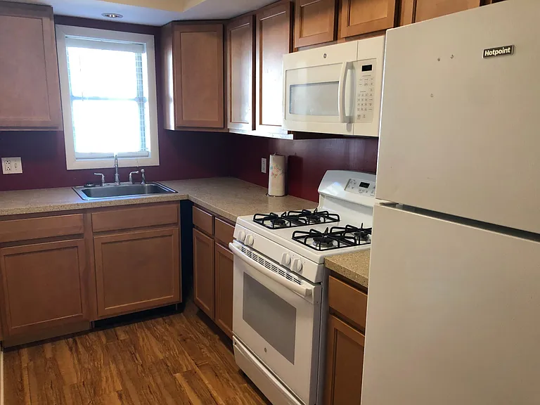 114 N Main St #2 — Photo 5