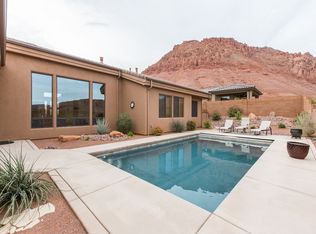 362 N 390 E, Ivins, UT 84738