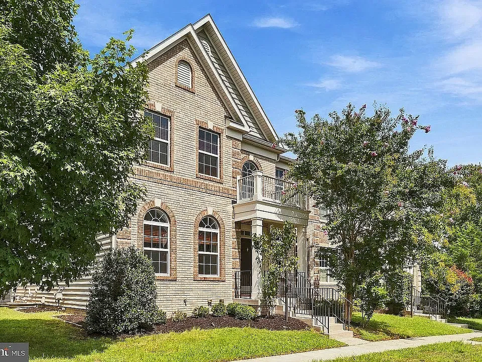 41716 Deer Grass Ter