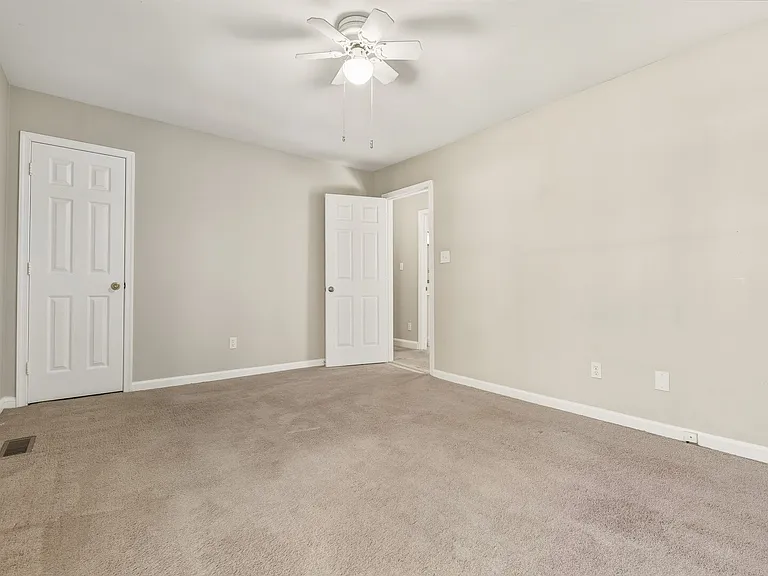 732 Branniff Dr — Photo 8