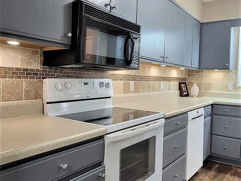 105 Sunshine Ln #A — Photo 8