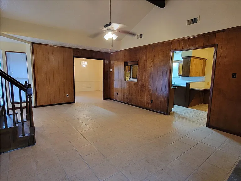 12811 Stillington Dr — Photo 7