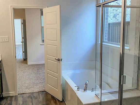 4th image of 2149 Olivereta Dr