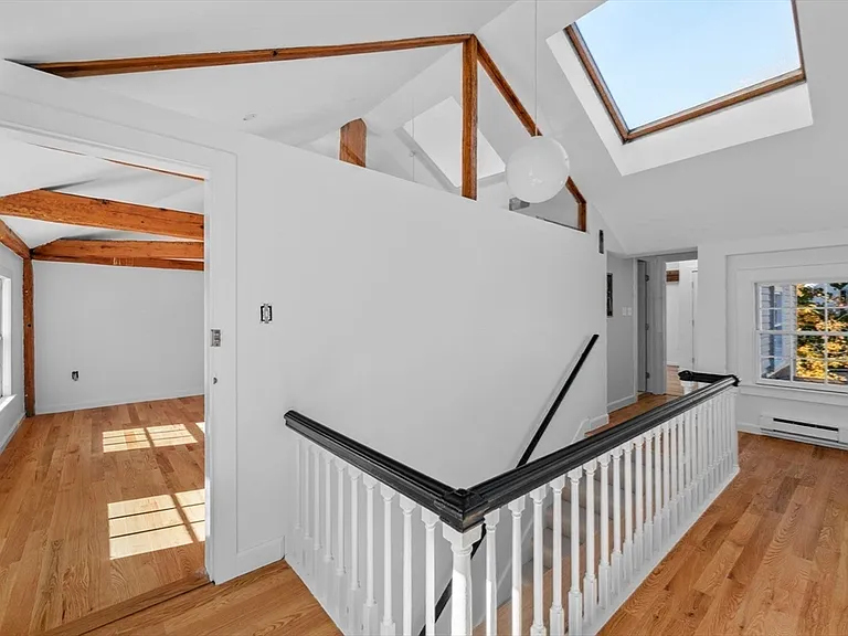 14 Lynde St #2 — Photo 22