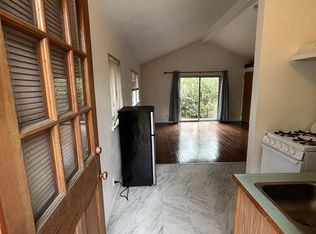 6 S Circle Dr #A, Santa Cruz, CA
