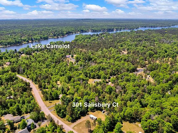 3rd image of 301 Salisbury Ct