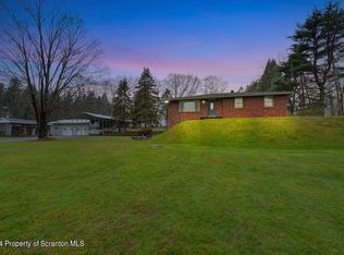 325 Schoolhouse Hill Rd, Mehoopany, PA 18629