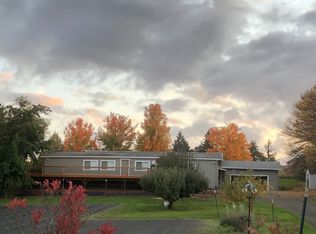 5905 SW Lookingglass Dr, Gaston, OR 97119