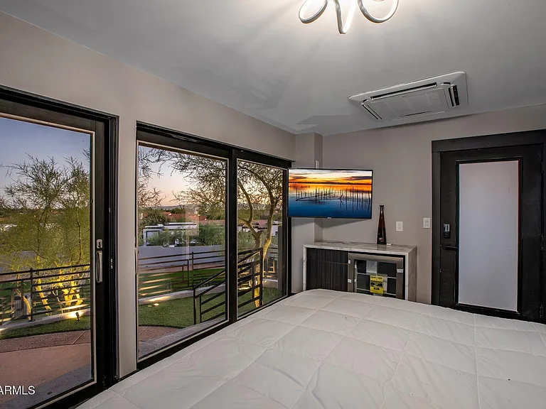 3282 E Palo Verde Dr — Photo 108