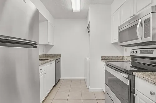 1341 SE 3rd Ave #112 Photo 1