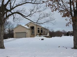 7875 Tuttle Hill Rd, Ypsilanti, MI 48197