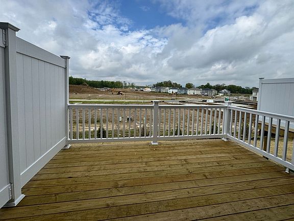 Wexford w Finished Lower Level