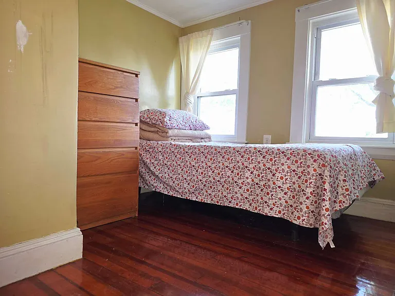 14 Delmore Rd — Photo 4