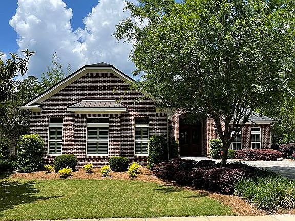 2nd image of 3189 Persimmon Dr