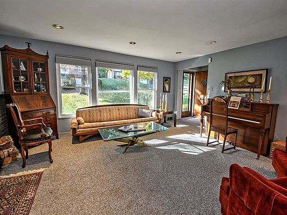 2nd image of 1233 Firwood Dr