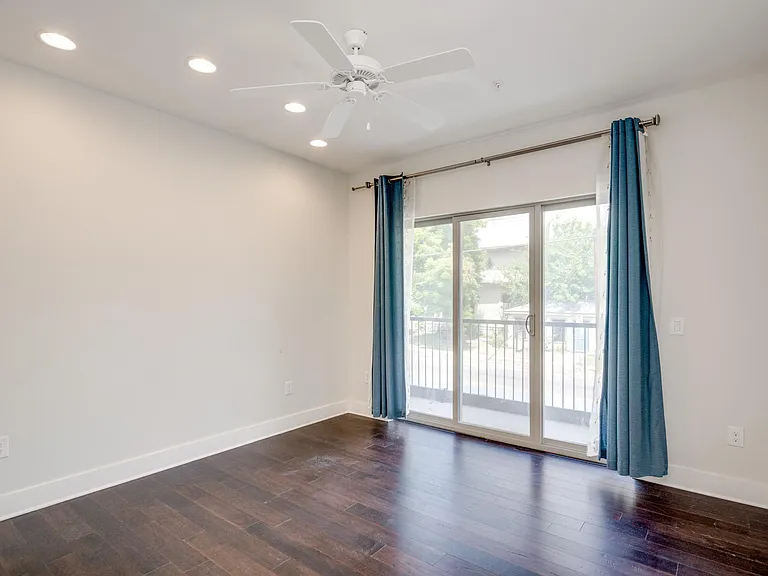 908 Nueces St #12 — Photo 20