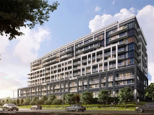 50 George Butchart Dr #814, Toronto, ON M3K 1Y2