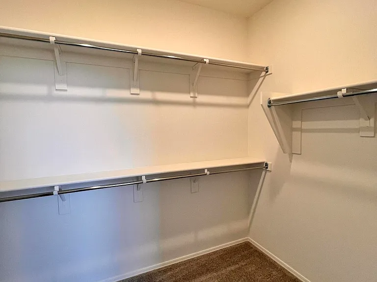 10004 E Lebaron Dr — Photo 16