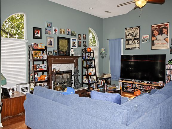 4th image of 8610 George Town Trace Ln