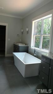 107 E Roanoke Park Dr, Raleigh, NC, 27608