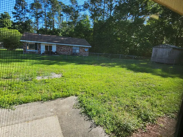 802 Margret Ln — Photo 22