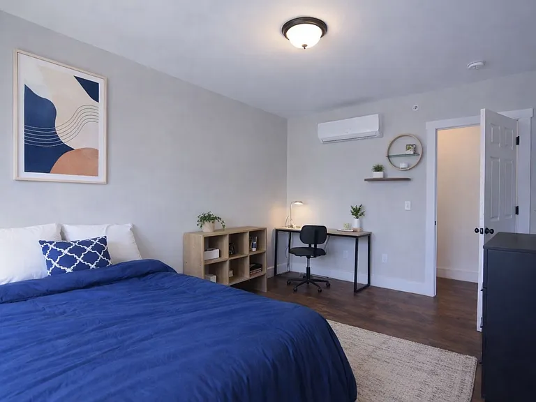 707 E Seneca St. — Photo 7