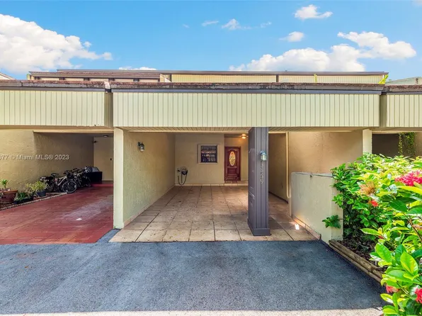 3869 Estepona Ave #3869, Miami, FL 33178