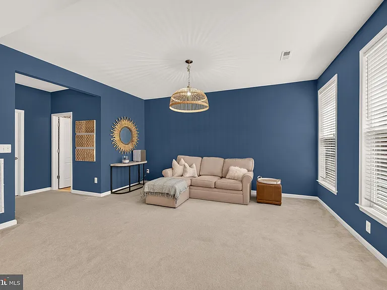 43580 Popes Creek Sq — Photo 4