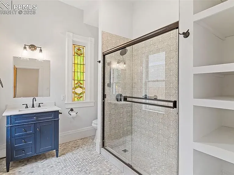 602 S 26th St — Photo 12
