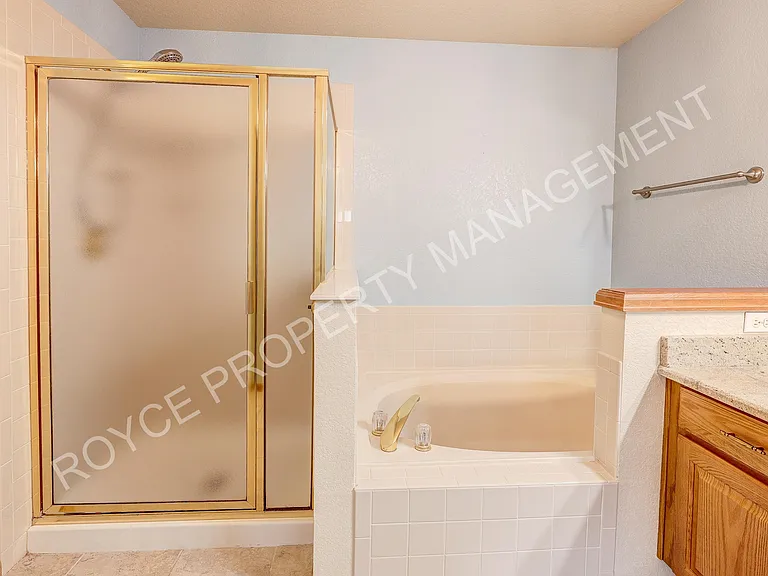 9814 Grove St #C — Photo 25