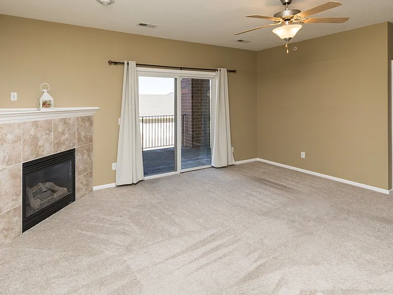 6350 Coachlight Dr #3202 — Photo 7