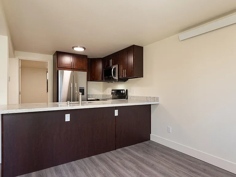 Seattle 3 Bedroom Apartment for Rent | Newly Remodeled Home with In-Unit Washer/Dryer, Private En... — Photo 29