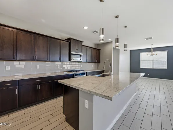 18225 W Pierson Street, Goodyear, AZ 85395