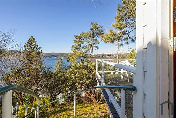 28752 Palisades Dr — Photo 5