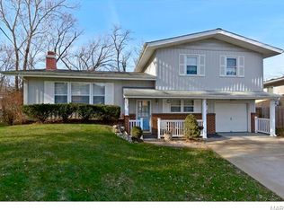4114 Northern Aire Dr, Saint Louis, MO 63125