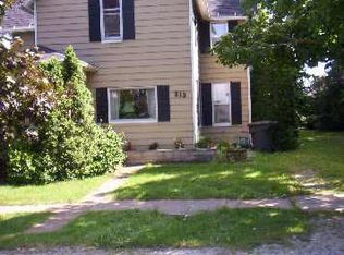 213 Ohio St, Topeka, IN 46571