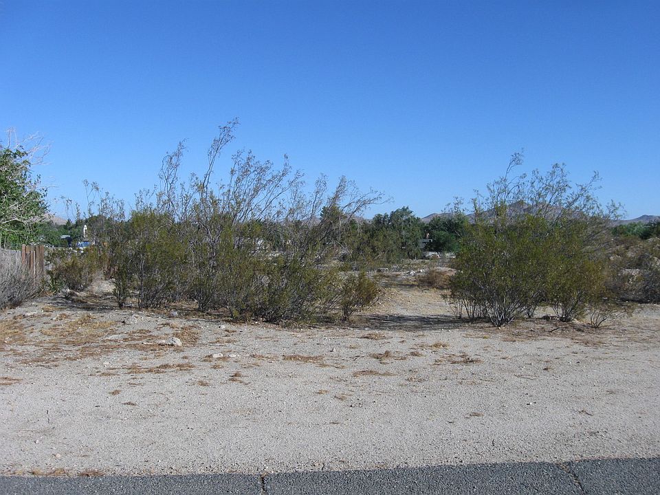 1st image of Lakespring Ave