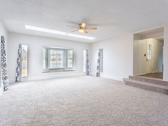 New carpet and flooring thruout