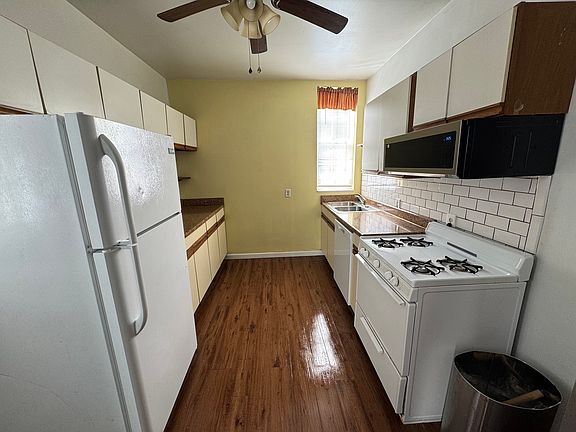 2nd image of 918 Saratoga St