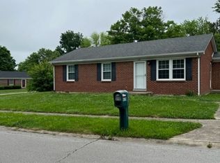 620 Barefoot Dr, Wilmore, KY 40390
